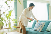 消臭効果も侮れない?掃除のプロも使用するアルカリ電解水を徹底解説!