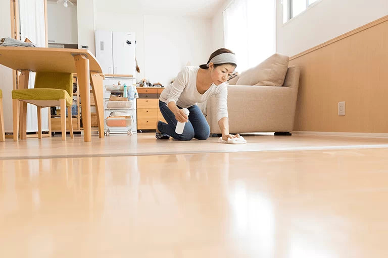 フローリング掃除でもワックスが剥がれることがない!アルカリ電解水の効果